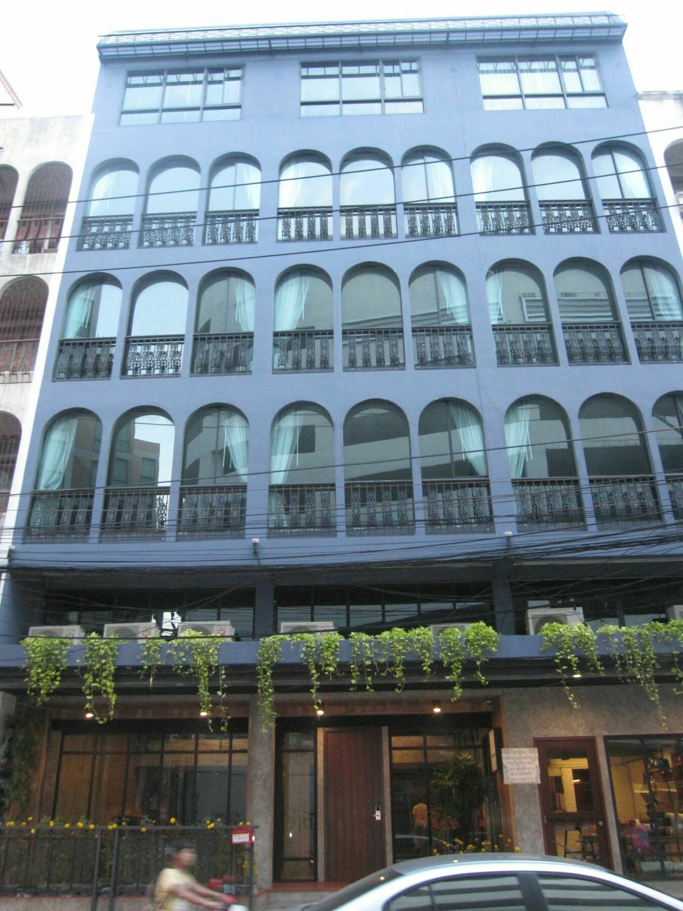 Khách sạn Zleepmotion Sukhumvit 3*