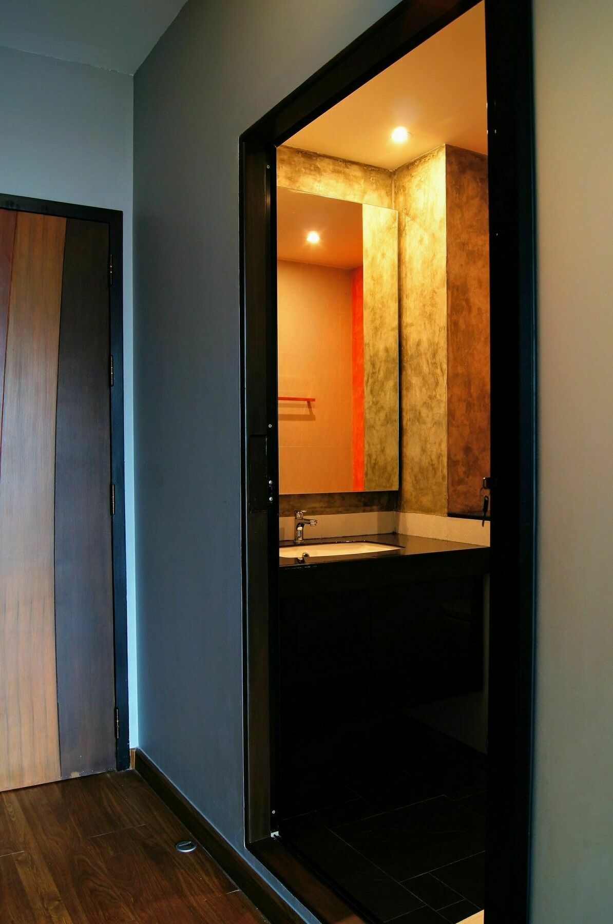 Khách sạn Zleepmotion Sukhumvit Bangkok
